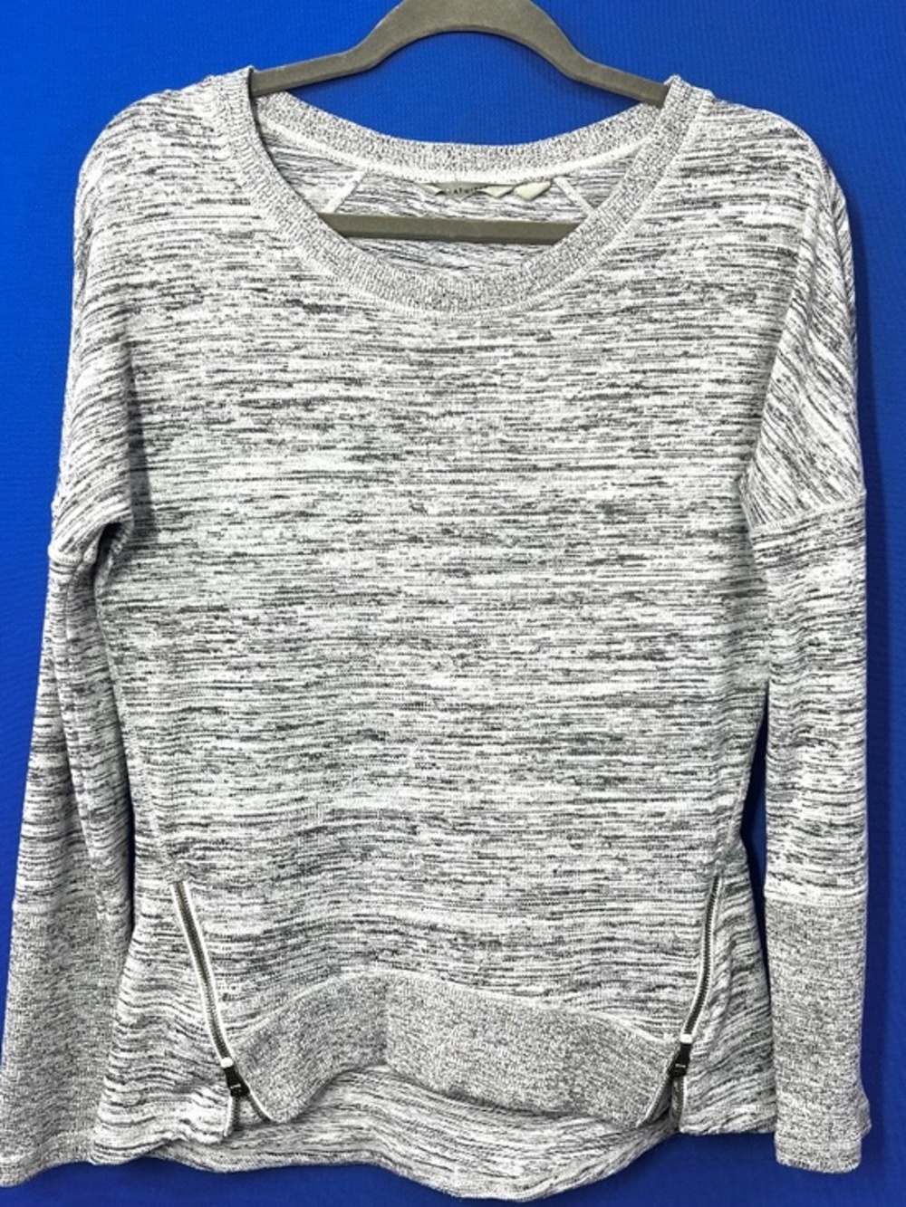 |•ATHLETA•| Heather Gray Sweater Zipper Detail Size Small